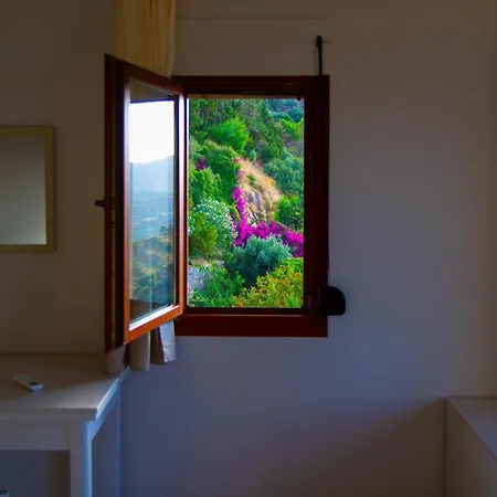Olenia * Agia Pelagia Kythira