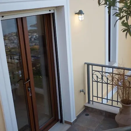 Olenia Apartment